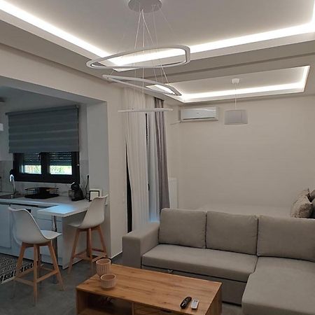מלון Síndos Ina'S Crib מראה חיצוני תמונה